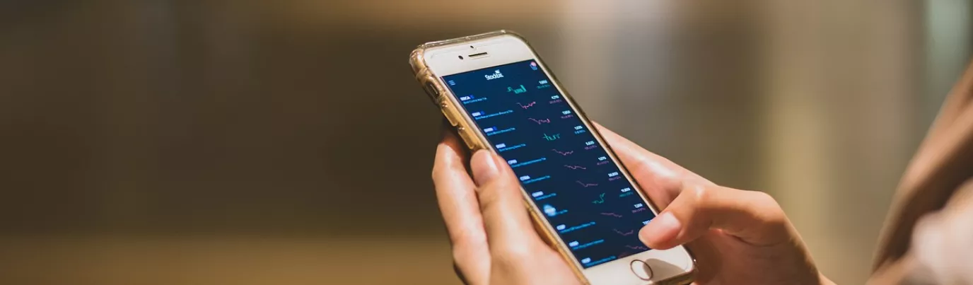 Comment investir 1 000 €, 10 000 € ou 100 000 € en 2025 ?